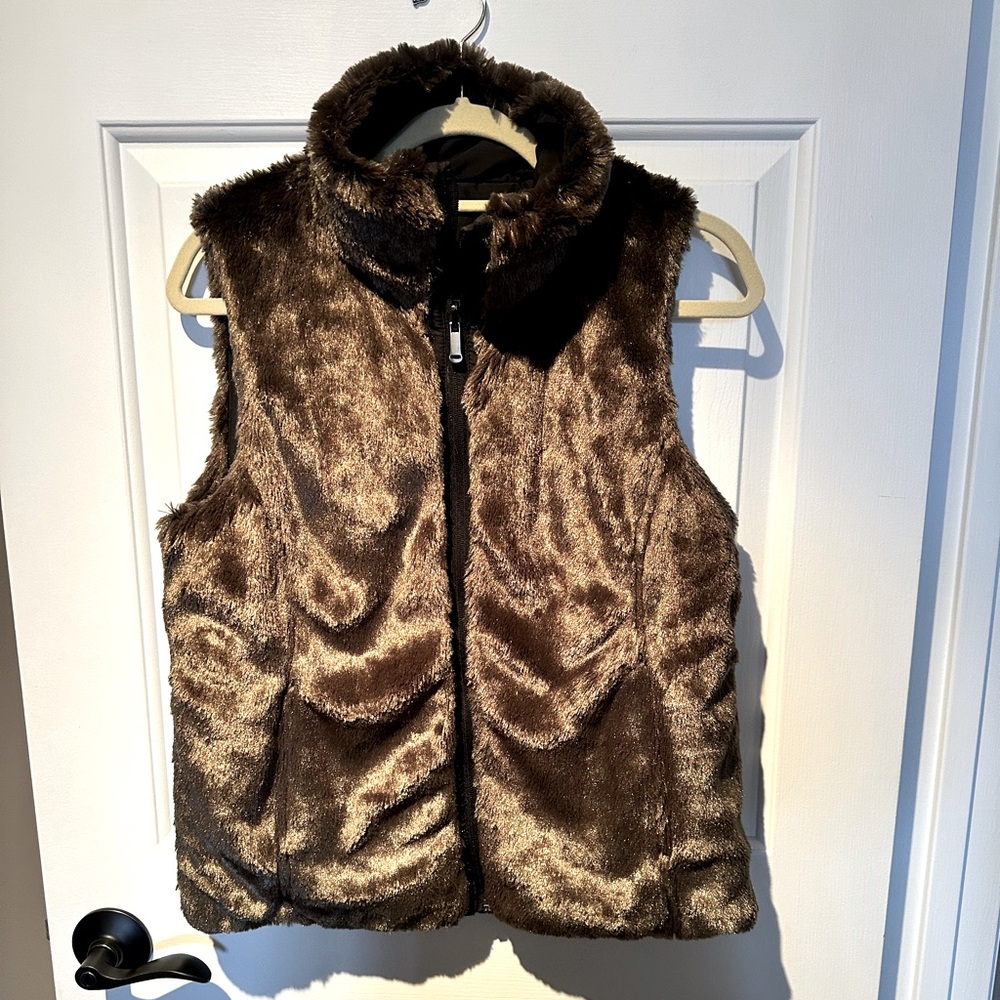 REVERSIBLE!! Vest by Weatherproof Black & Chocolate Brown Fur Size SMALL